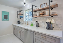 Light Gray Shaker Wood Grain - Quality Kitchens For Less